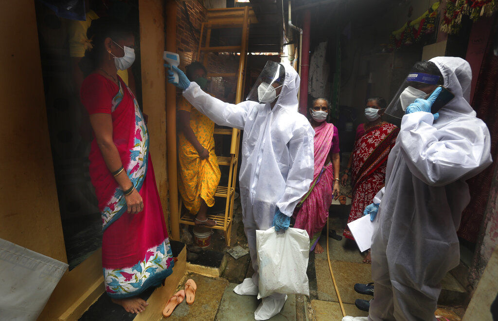 APTOPIX Virus Outbreak India